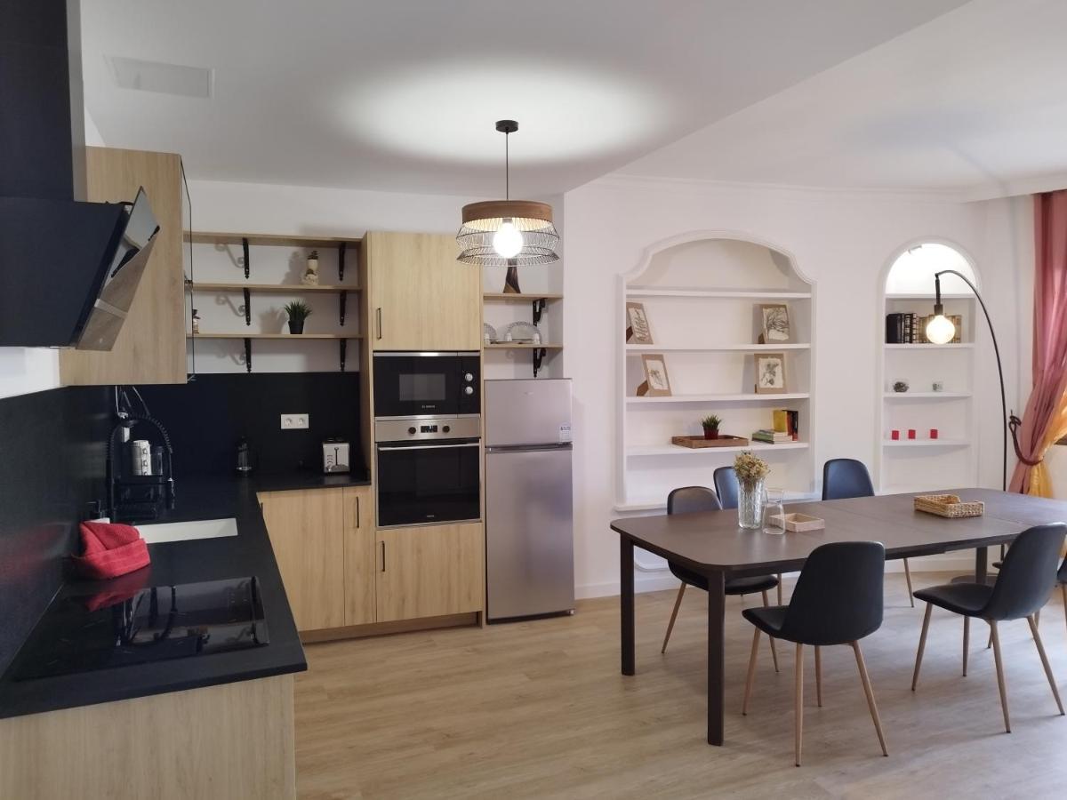 Hjs - The Comfy Retreat Appartement